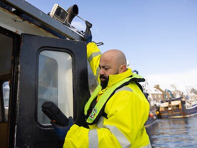 Fuel trials dramatically reduce port vessel's carbon emissions